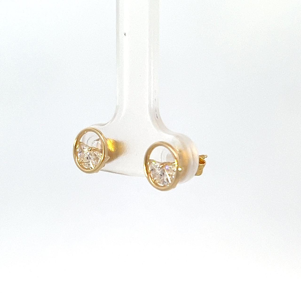 Broquel de oro 10k con Zirconia Suiza