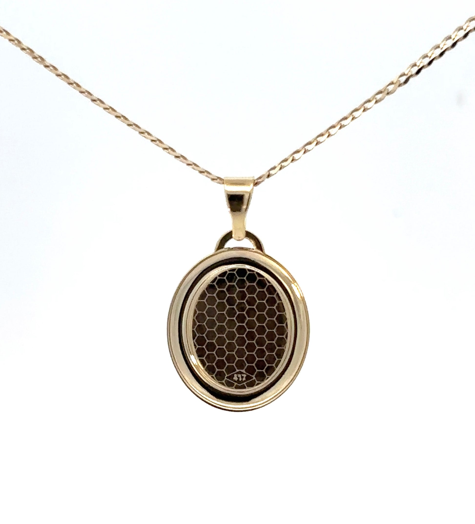 Collar con dije  "Vigen de Guadalupe" oro 10k
