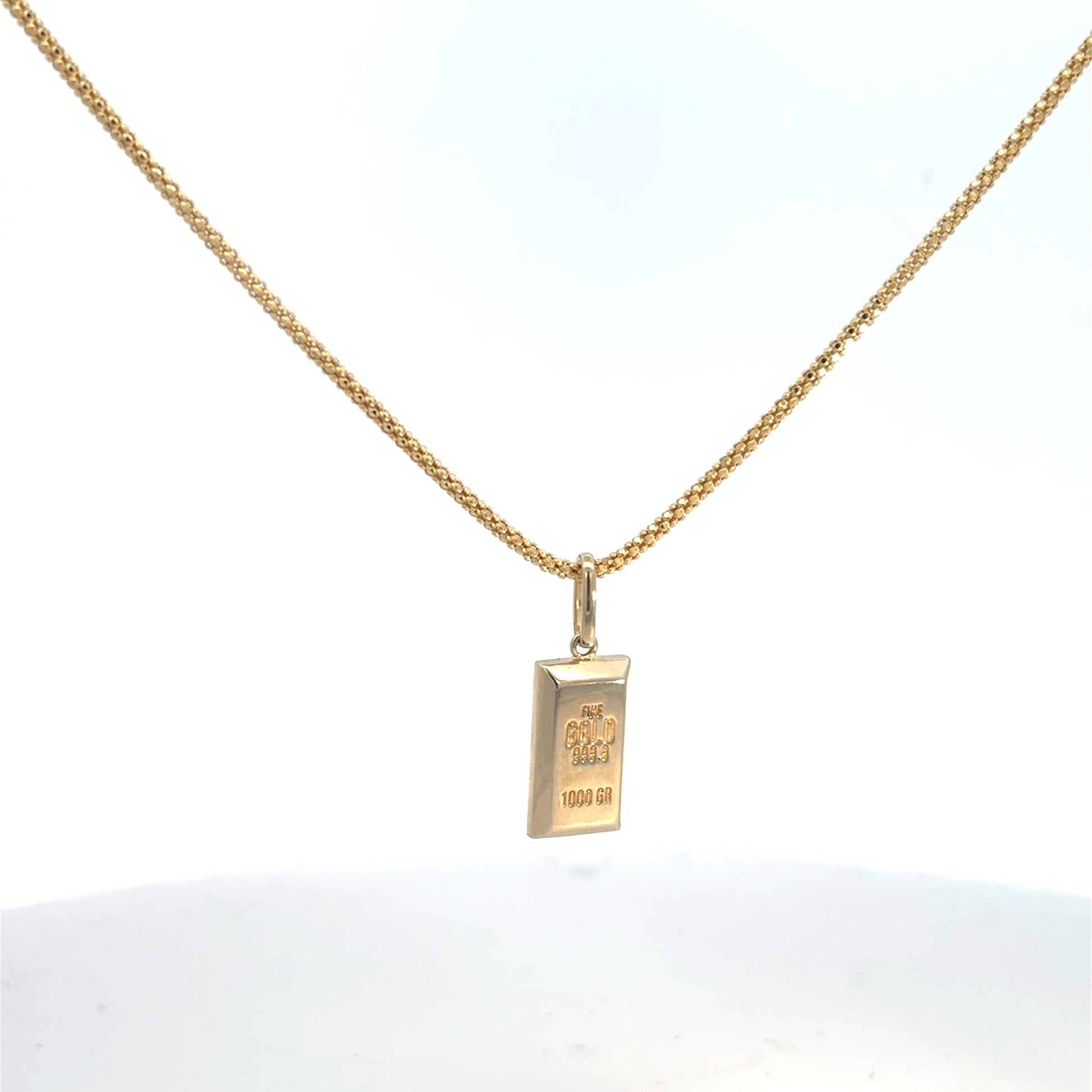 Collar con dije "Lingote" de oro 14k