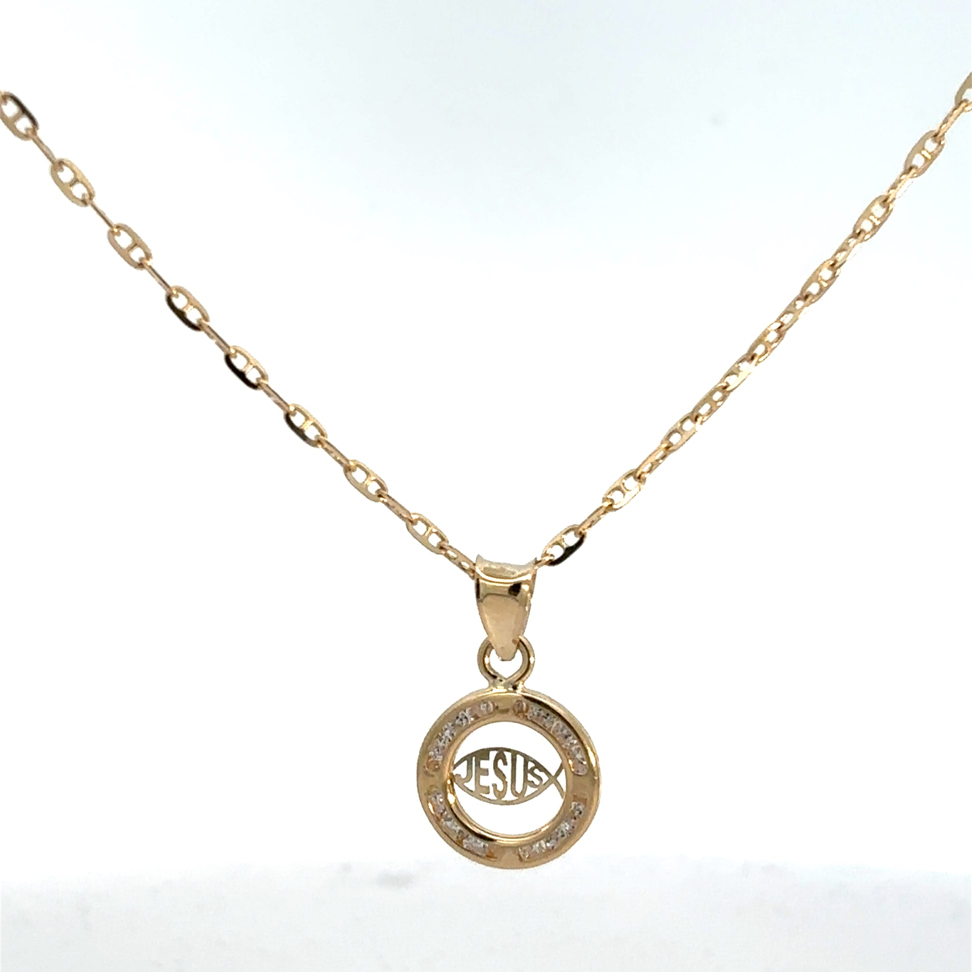 Collar con medalla "Jesus" en oro 10k con Zirconia Suiza